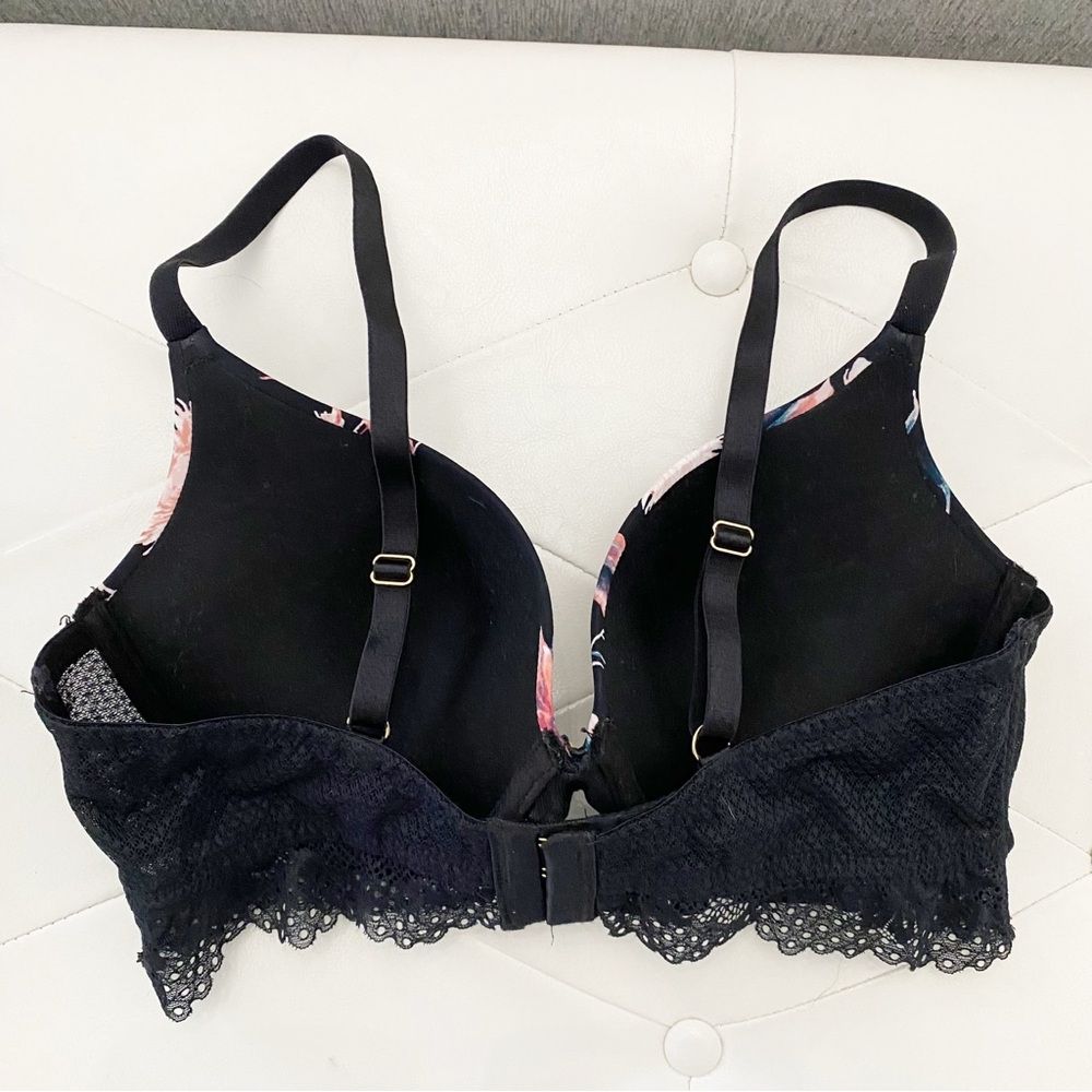 LA VIE EN ROSE | Black floral padded bra - Picture 2 of 5